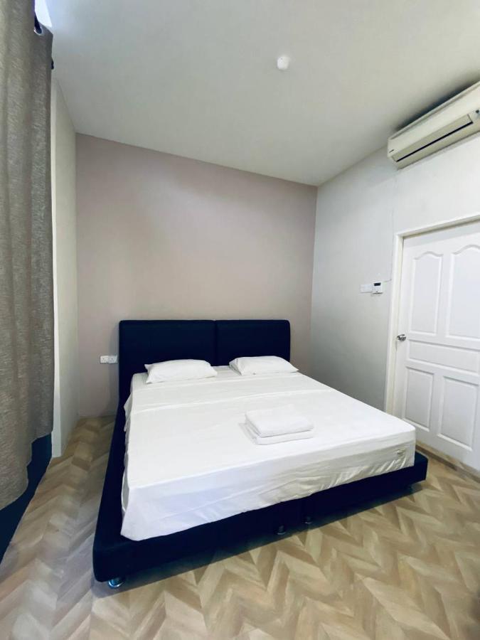 Z Hotel Malacca Екстер'єр фото