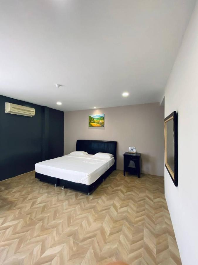 Z Hotel Malacca Екстер'єр фото