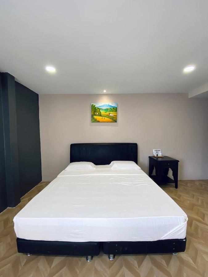 Z Hotel Malacca Екстер'єр фото